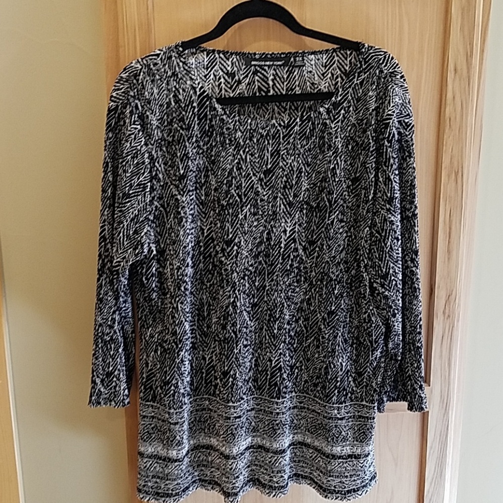 Black and White Plus Size Top Briggs New York 3X